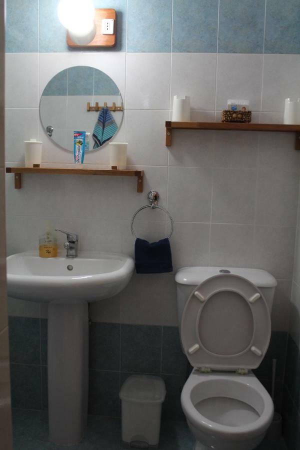 Appartement Montehugh à Larnaca Extérieur photo